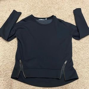 Athleta cityscape sweatshirt